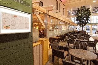 Premier Inn LON Heathrow Airport T2 & T3 (Bath Rd) fotoÄŸrafÄ±