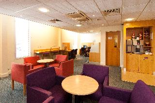 Premier Inn LON Heathrow Airport T2 & T3 (Bath Rd) fotoÄŸrafÄ±