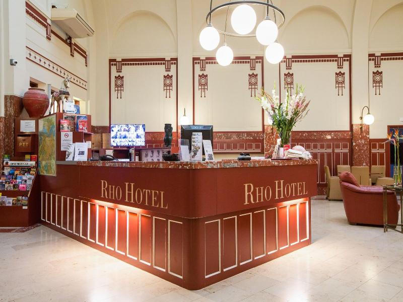 RHO Hotel - Lobi