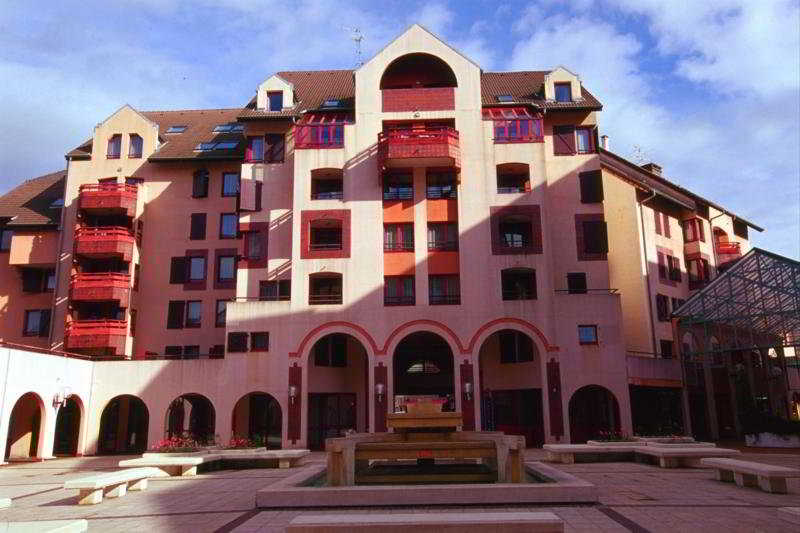Geneva Residence