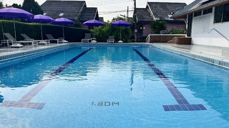 Bangkok Rama Hotel - Havuz