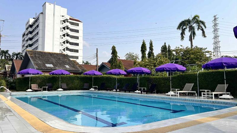 Bangkok Rama Hotel - Havuz