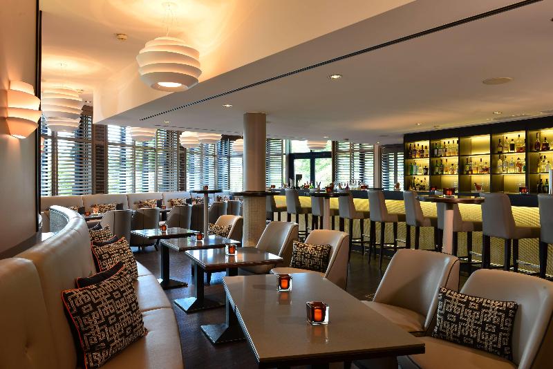 Best Western Premier Parkhotel Kronsberg - Bar