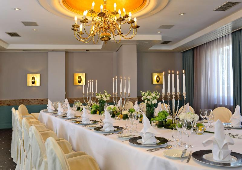 Best Western Premier Parkhotel Kronsberg - Toplantı