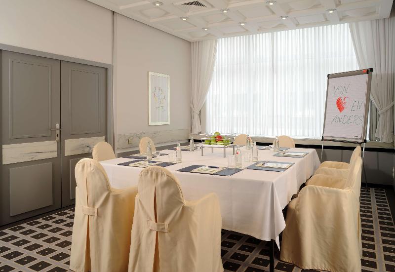 Best Western Premier Parkhotel Kronsberg - Toplantı