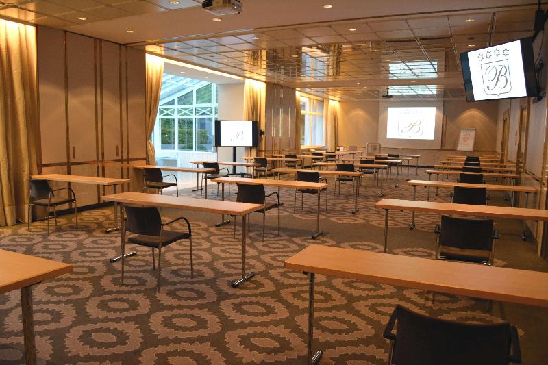 Best Western Premier Parkhotel Kronsberg - Toplantı