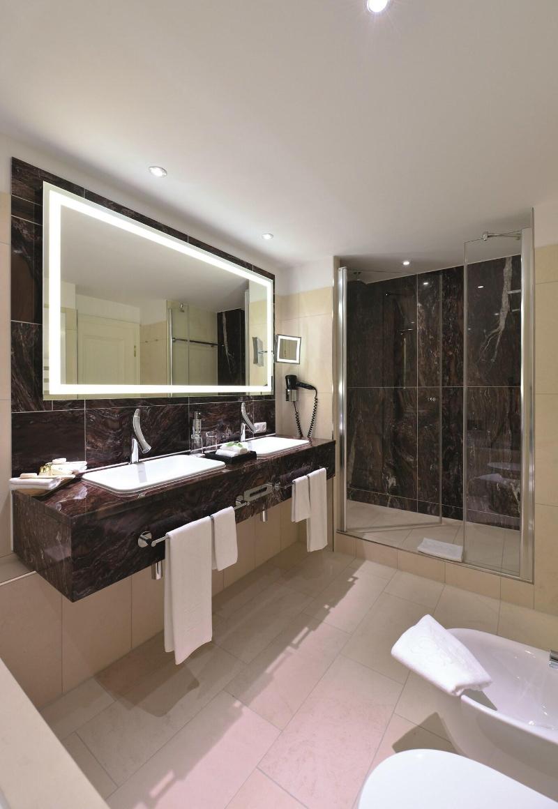 Best Western Premier Parkhotel Kronsberg - Oda