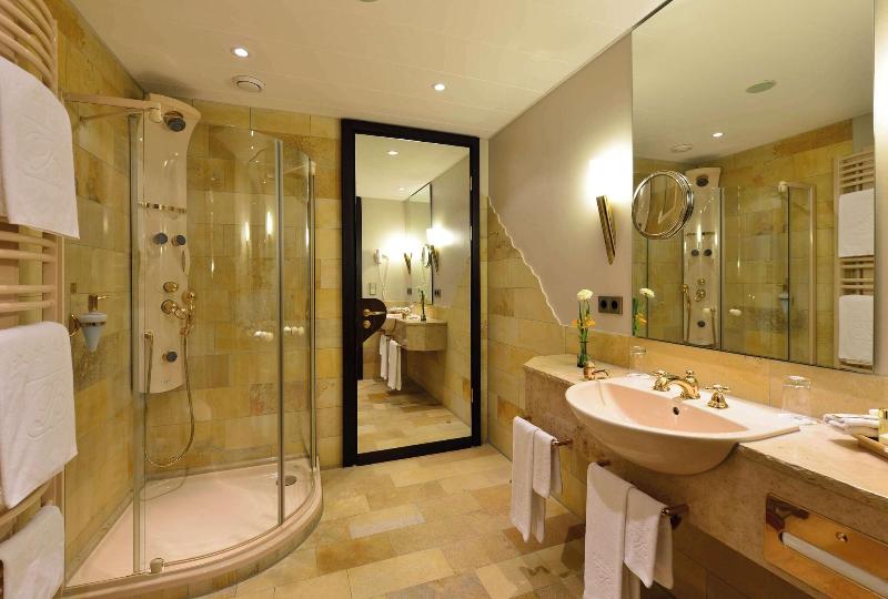 Best Western Premier Parkhotel Kronsberg - Oda