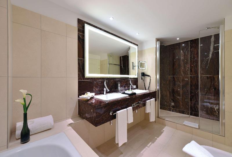 Best Western Premier Parkhotel Kronsberg - Oda