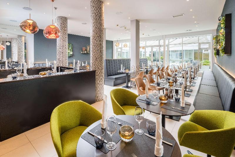 Best Western Premier Parkhotel Kronsberg - Restoran