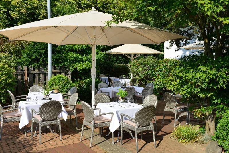Best Western Premier Parkhotel Kronsberg - Teras