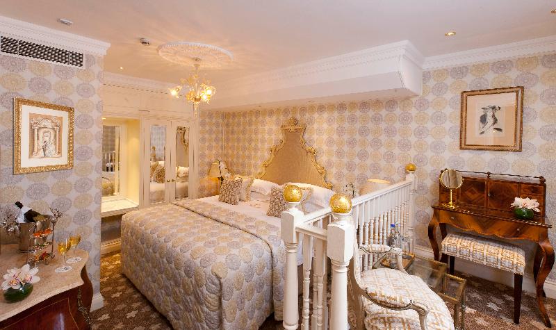 The Chesterfield Mayfair - Oda
