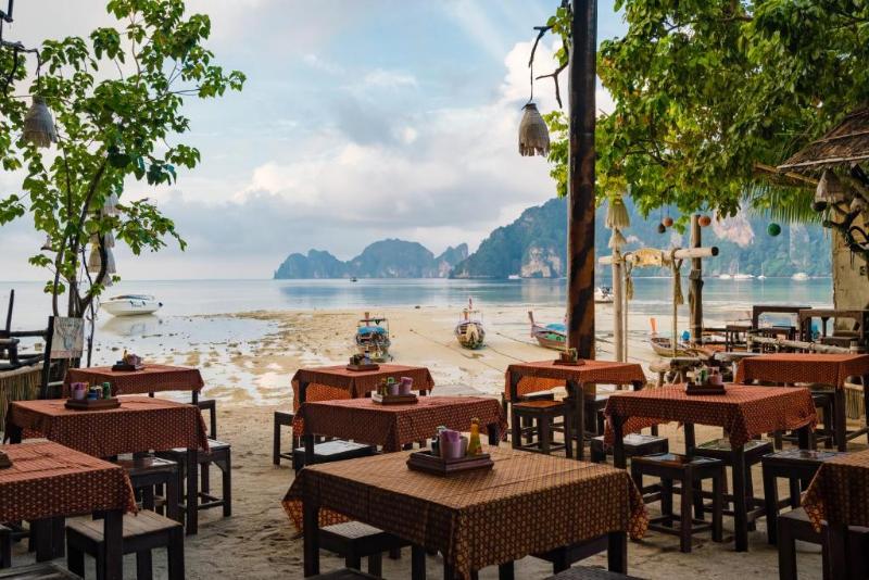 Phi Phi Andaman Legacy Resort - Restoran