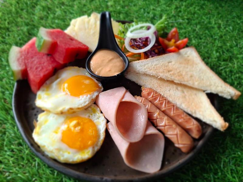 Phi Phi Andaman Legacy Resort - Restoran