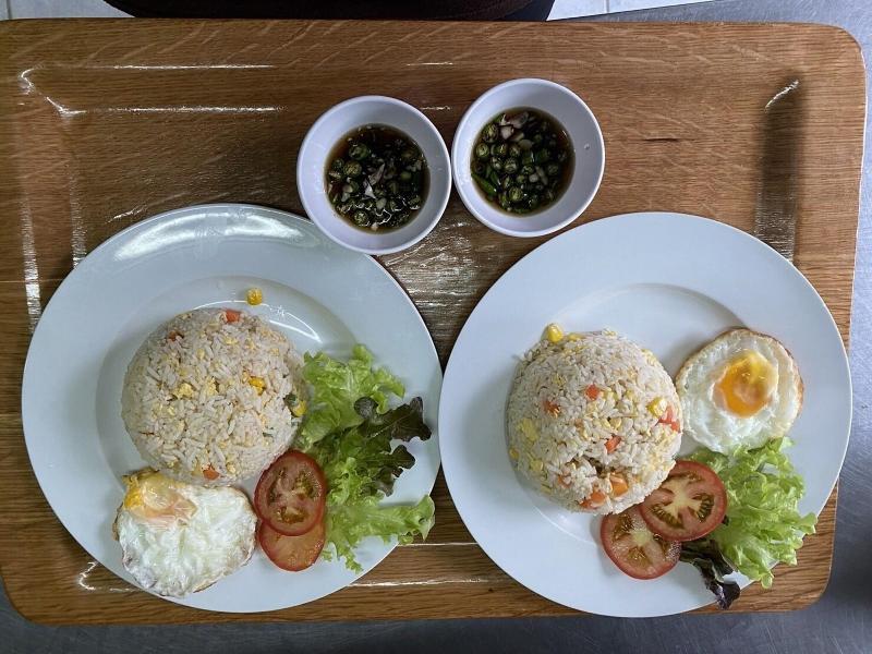 Noble Place - Restoran