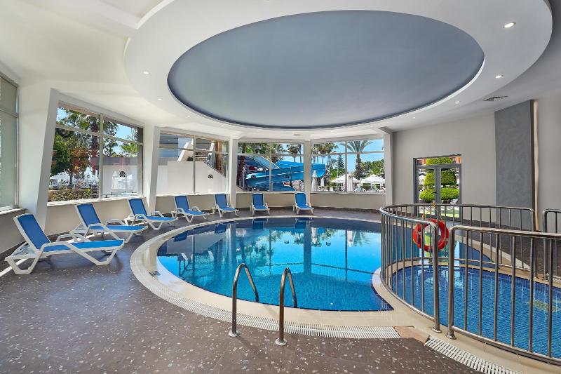 Annabella Diamond Hotel & Spa - Havuz