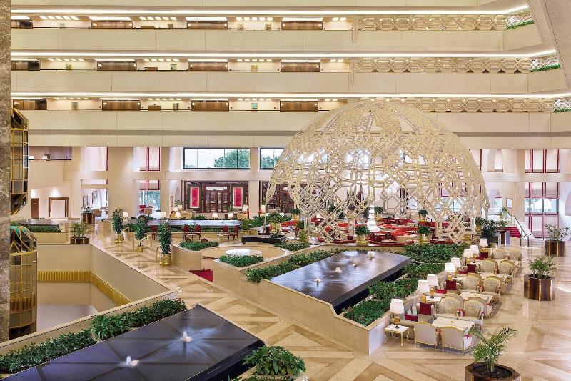 Sheraton Grand Doha Resort & Convention Hotel - Lobi