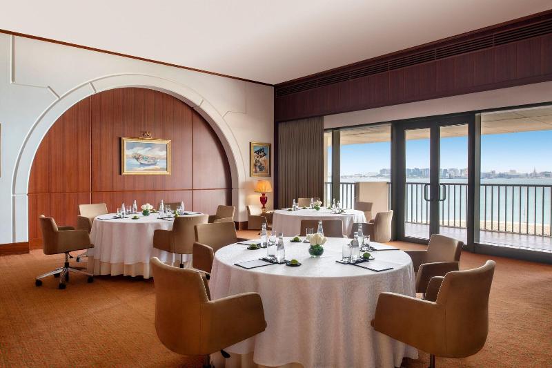 Sheraton Grand Doha Resort & Convention Hotel - Toplantı