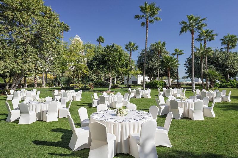 Sheraton Grand Doha Resort & Convention Hotel - Toplantı