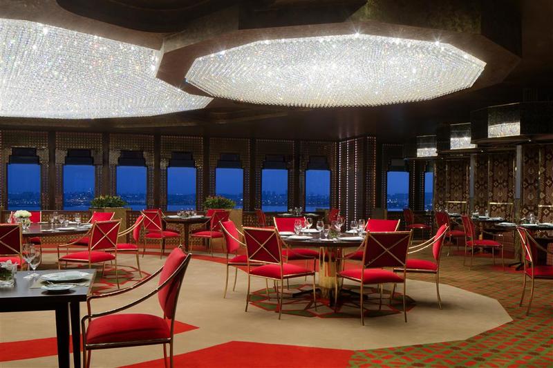 Sheraton Grand Doha Resort & Convention Hotel - Genel