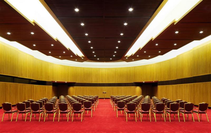 Sheraton Grand Doha Resort & Convention Hotel - Genel