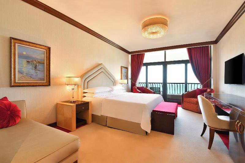 Sheraton Grand Doha Resort & Convention Hotel - Oda