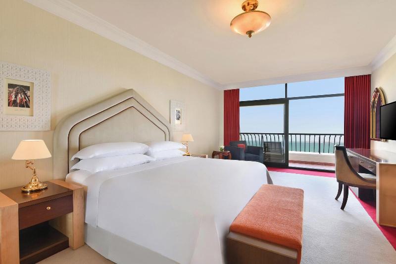 Sheraton Grand Doha Resort & Convention Hotel - Oda