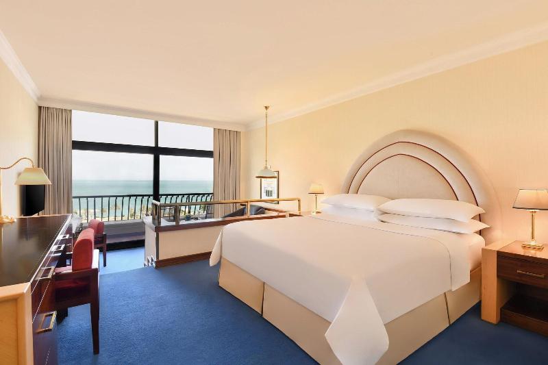 Sheraton Grand Doha Resort & Convention Hotel - Oda