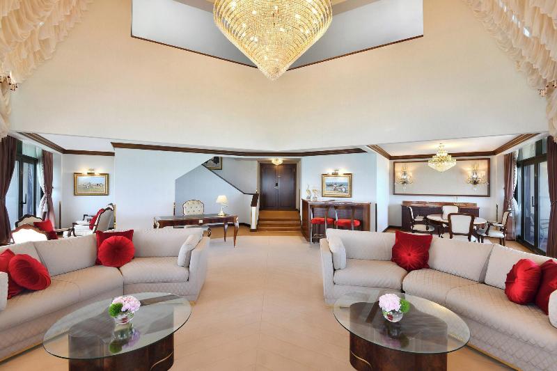 Sheraton Grand Doha Resort & Convention Hotel - Oda
