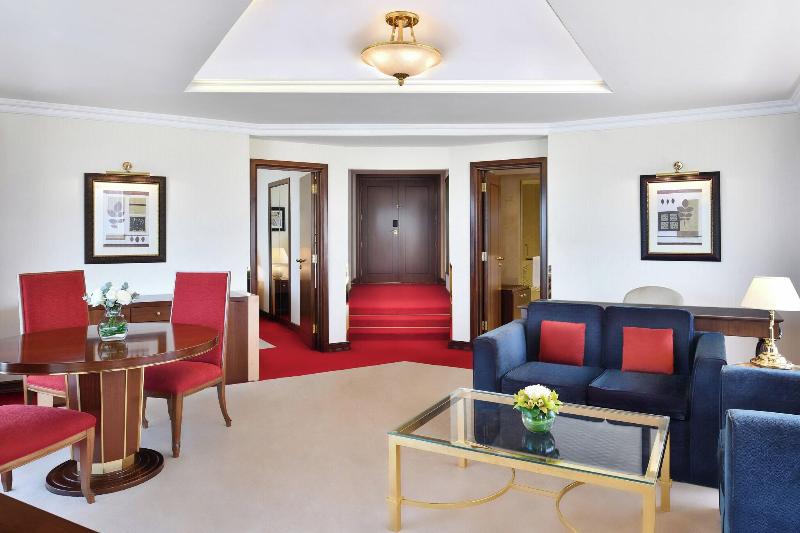 Sheraton Grand Doha Resort & Convention Hotel - Oda