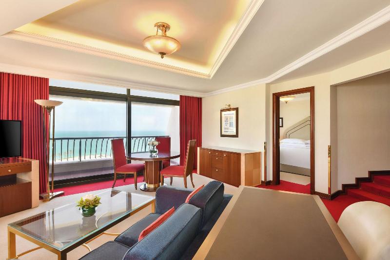 Sheraton Grand Doha Resort & Convention Hotel - Oda