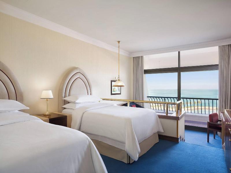 Sheraton Grand Doha Resort & Convention Hotel - Oda