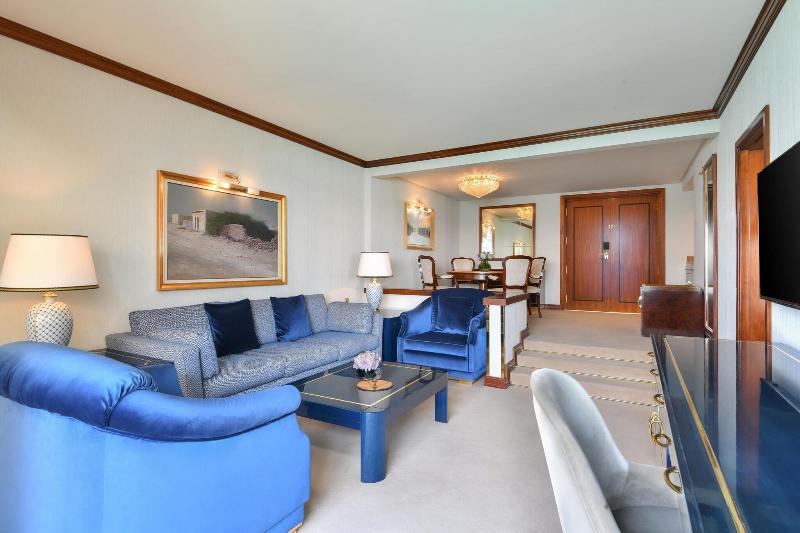 Sheraton Grand Doha Resort & Convention Hotel - Oda