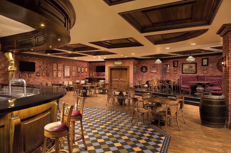 Sheraton Grand Doha Resort & Convention Hotel - Restoran