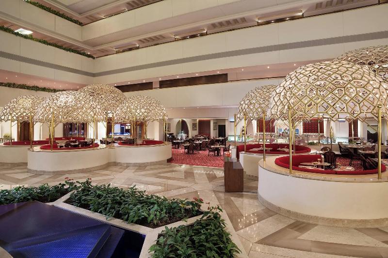 Sheraton Grand Doha Resort & Convention Hotel - Restoran
