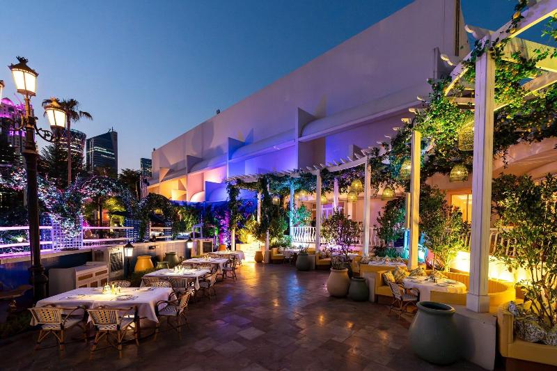 Sheraton Grand Doha Resort & Convention Hotel - Restoran