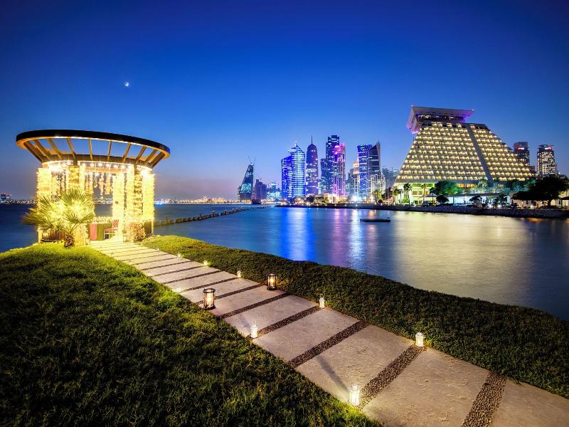 Sheraton Grand Doha Resort & Convention Hotel - Restoran