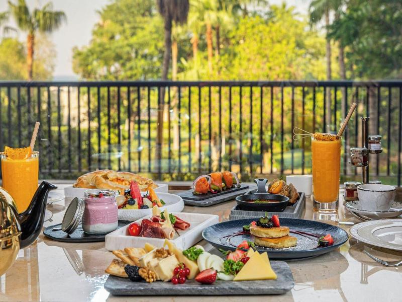 Sheraton Grand Doha Resort & Convention Hotel - Restoran
