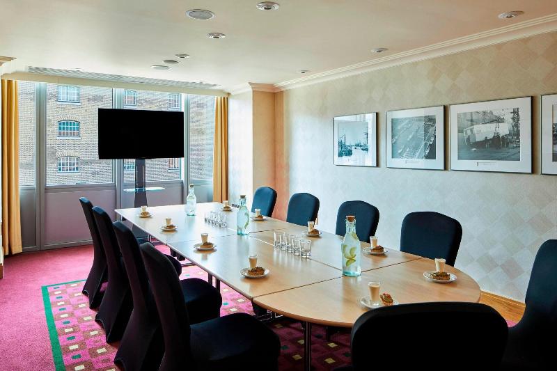 London Marriott Hotel Canary Wharf - Toplantı