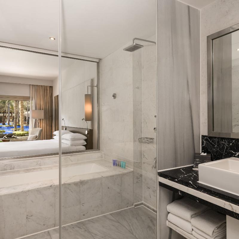 Dusit Thani LakeView Cairo - Oda