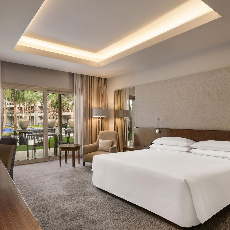 Dusit Thani LakeView Cairo - Oda