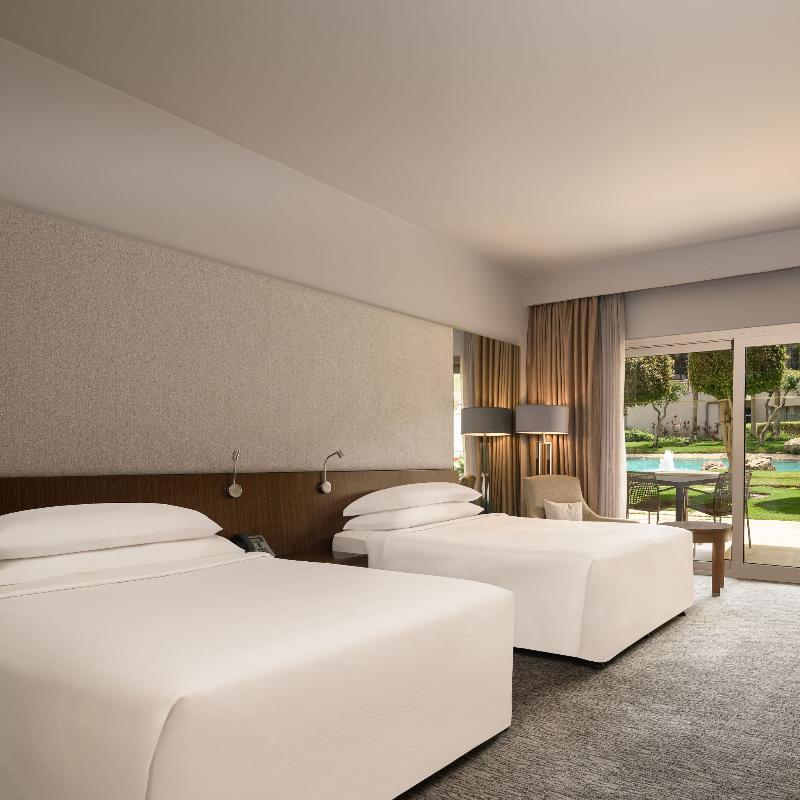 Dusit Thani LakeView Cairo - Oda