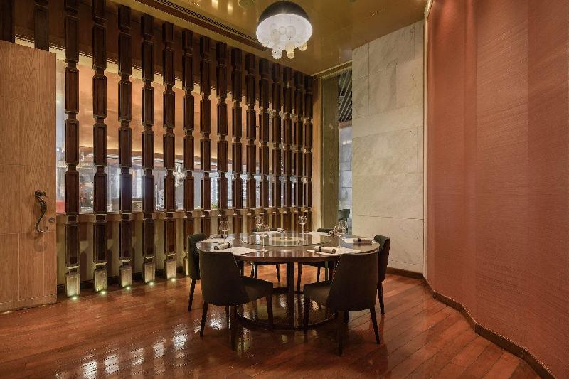 Dusit Thani LakeView Cairo - Restoran