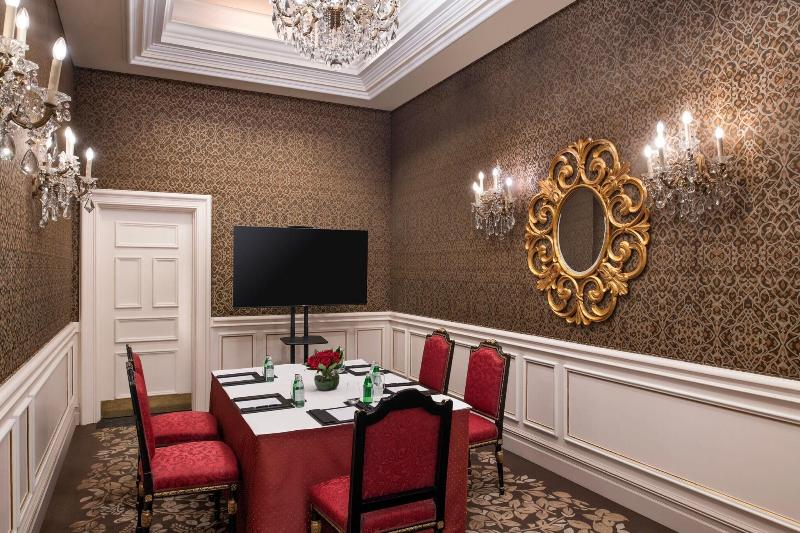 The Ritz-Carlton, Doha - Toplantı