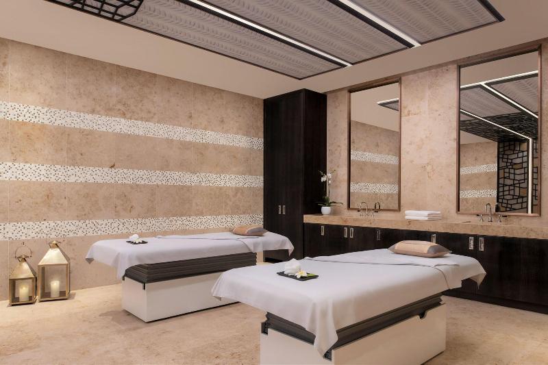 The Ritz-Carlton, Doha - Aktivite