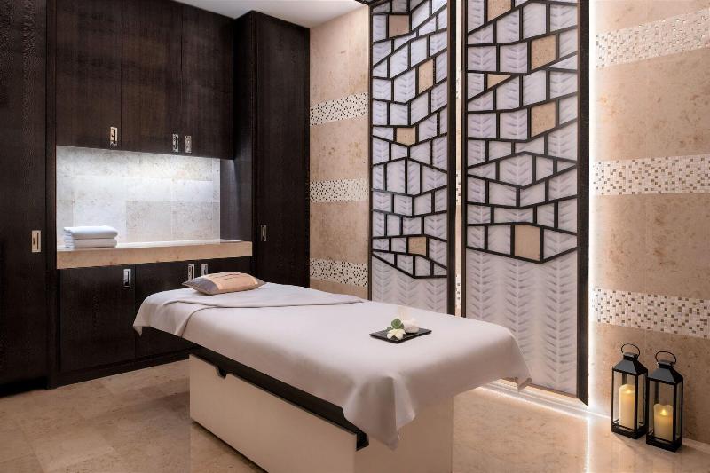The Ritz-Carlton, Doha - Aktivite