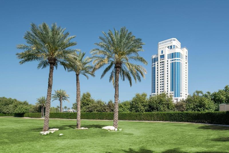 The Ritz-Carlton, Doha - Genel