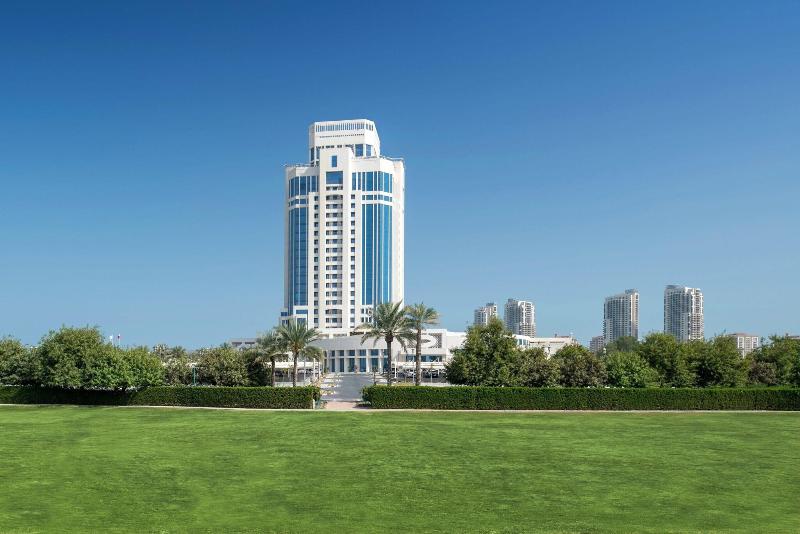 The Ritz-Carlton, Doha - Genel