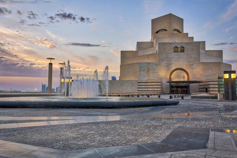 The Ritz-Carlton, Doha - Genel