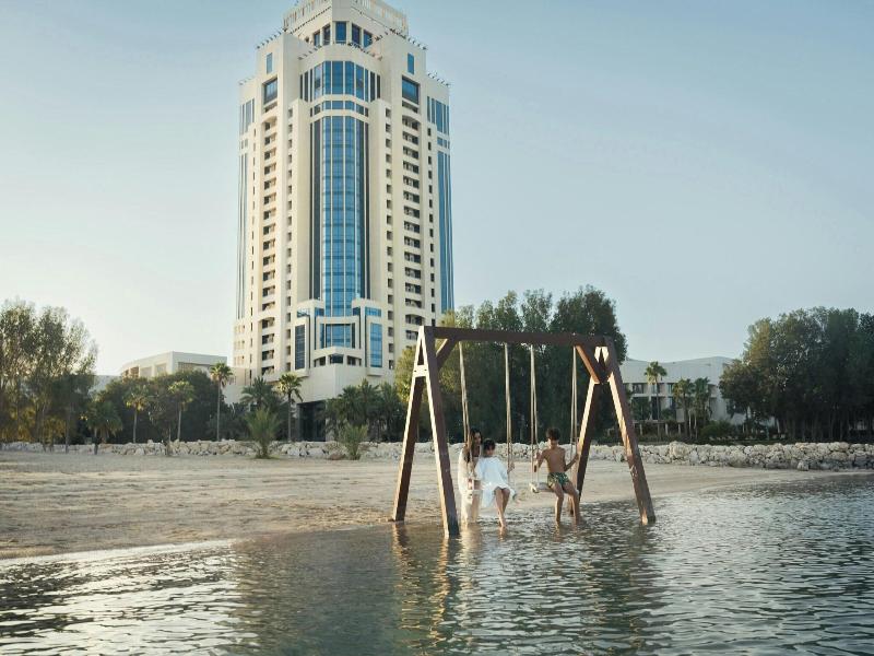 The Ritz-Carlton, Doha - Genel